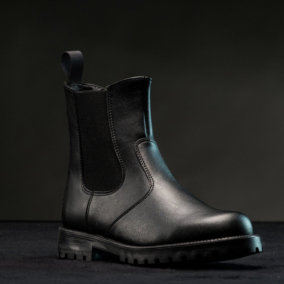 KIRA 3.0 Chelsea Boots (Juoda)