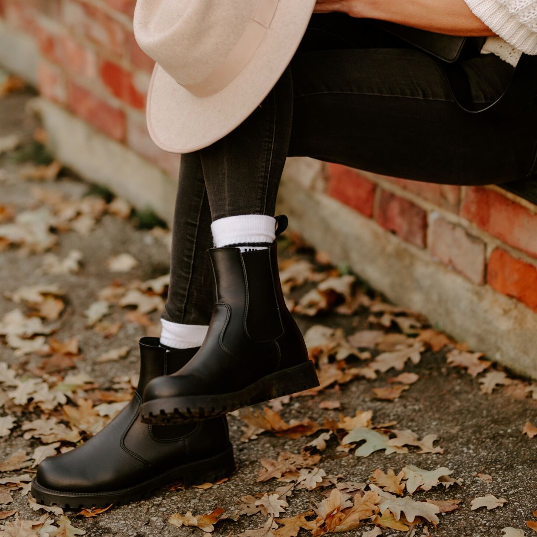 KIRA 3.0 Chelsea Boots (Juoda)